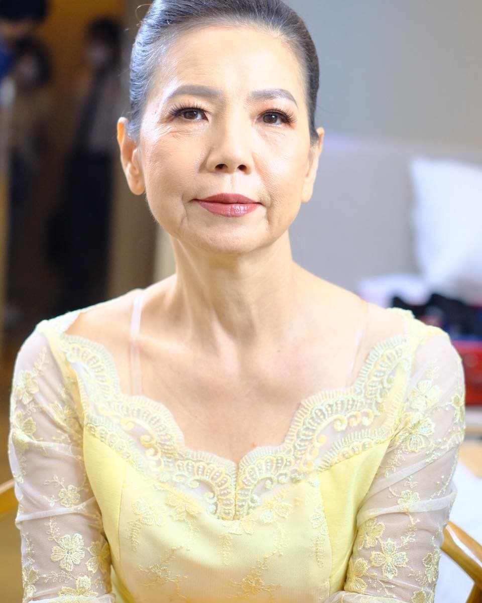 บริการแต่งหน้า-ทำผม คุณแม่ ไปงานแต่ง สวยกระชากวัย เปลี่ยนลุค…