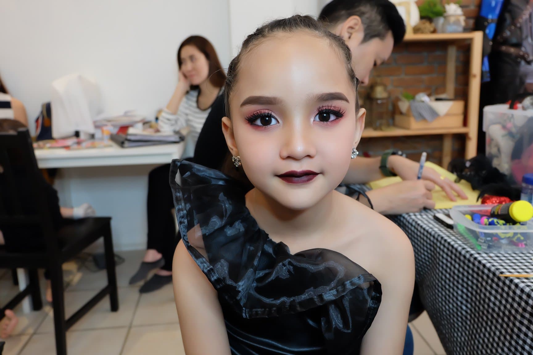 รีวิวการแต่งหน้า ถ่ายแบบ น้องโอวี่