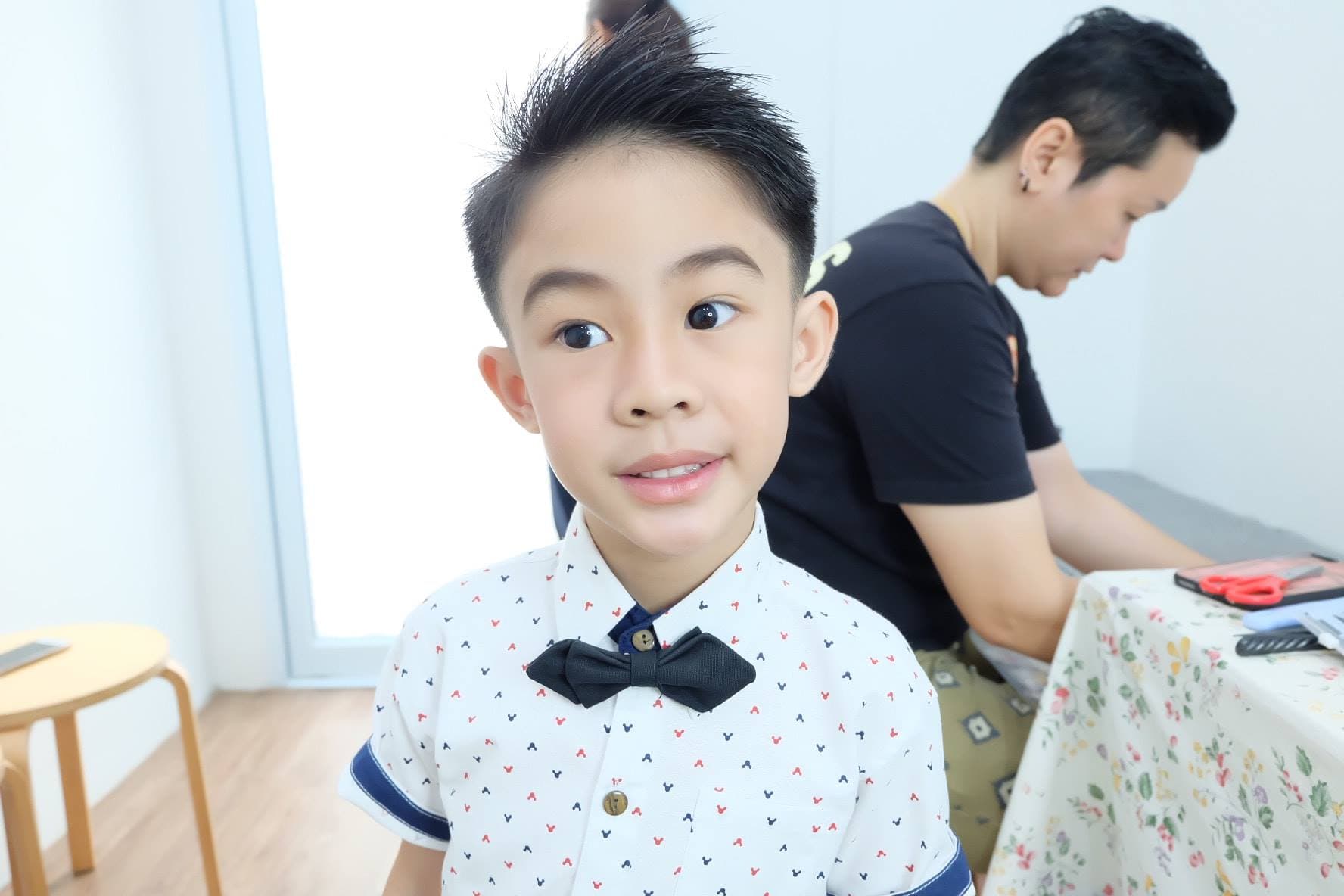 รีวิวแต่งหน้า น้องธีร์ ... นายแบบสุดหล่อของเราวันนี้