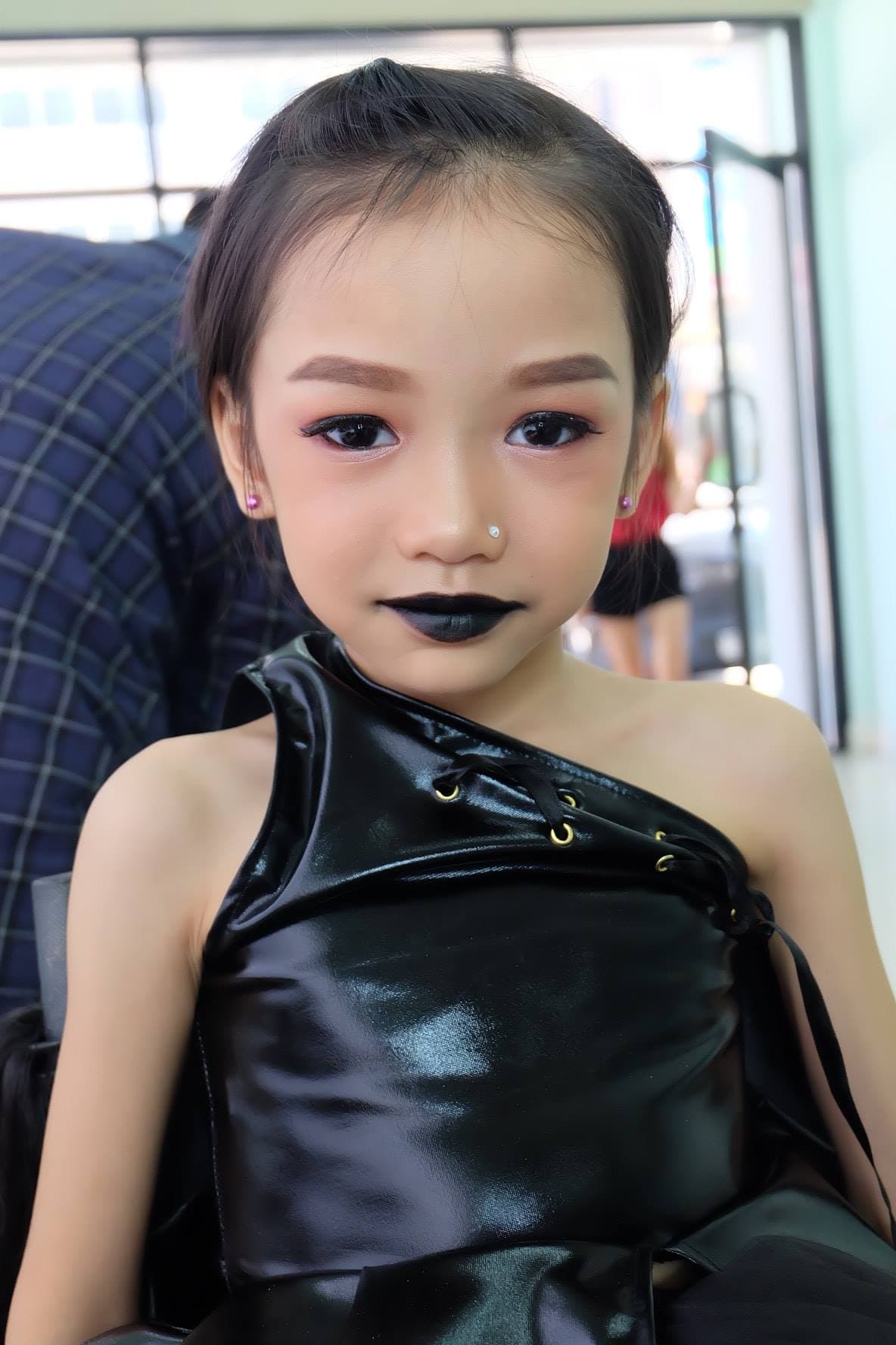 Model : น้องอิงฟ้า