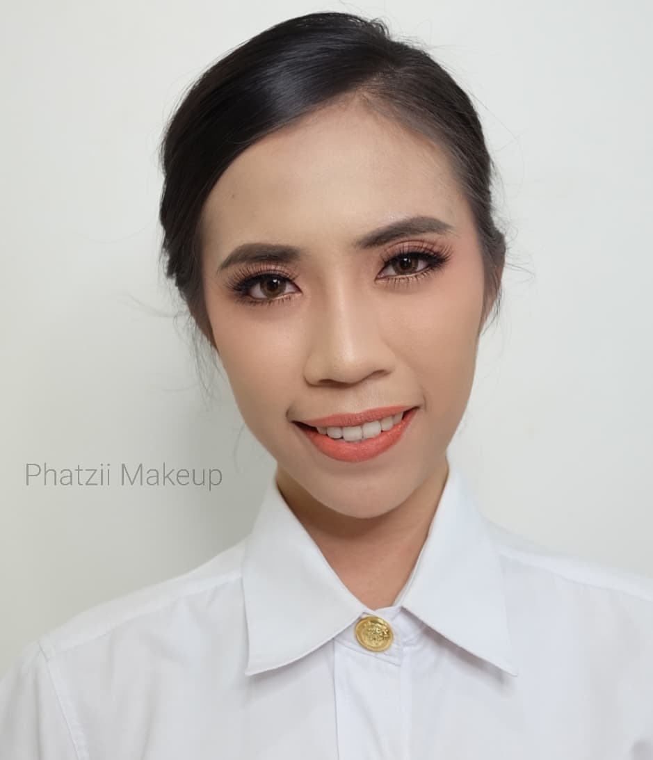 🎓 รับแต่งหน้า-ทำผม รับปริญญา 💈💄