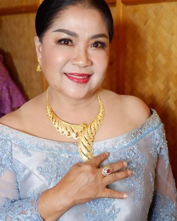 แต่งหน้า-ทำผม แก๊งคุณแม่เจ้าบ่าว ญาติเจ้าบ่าว 9 ท่าน