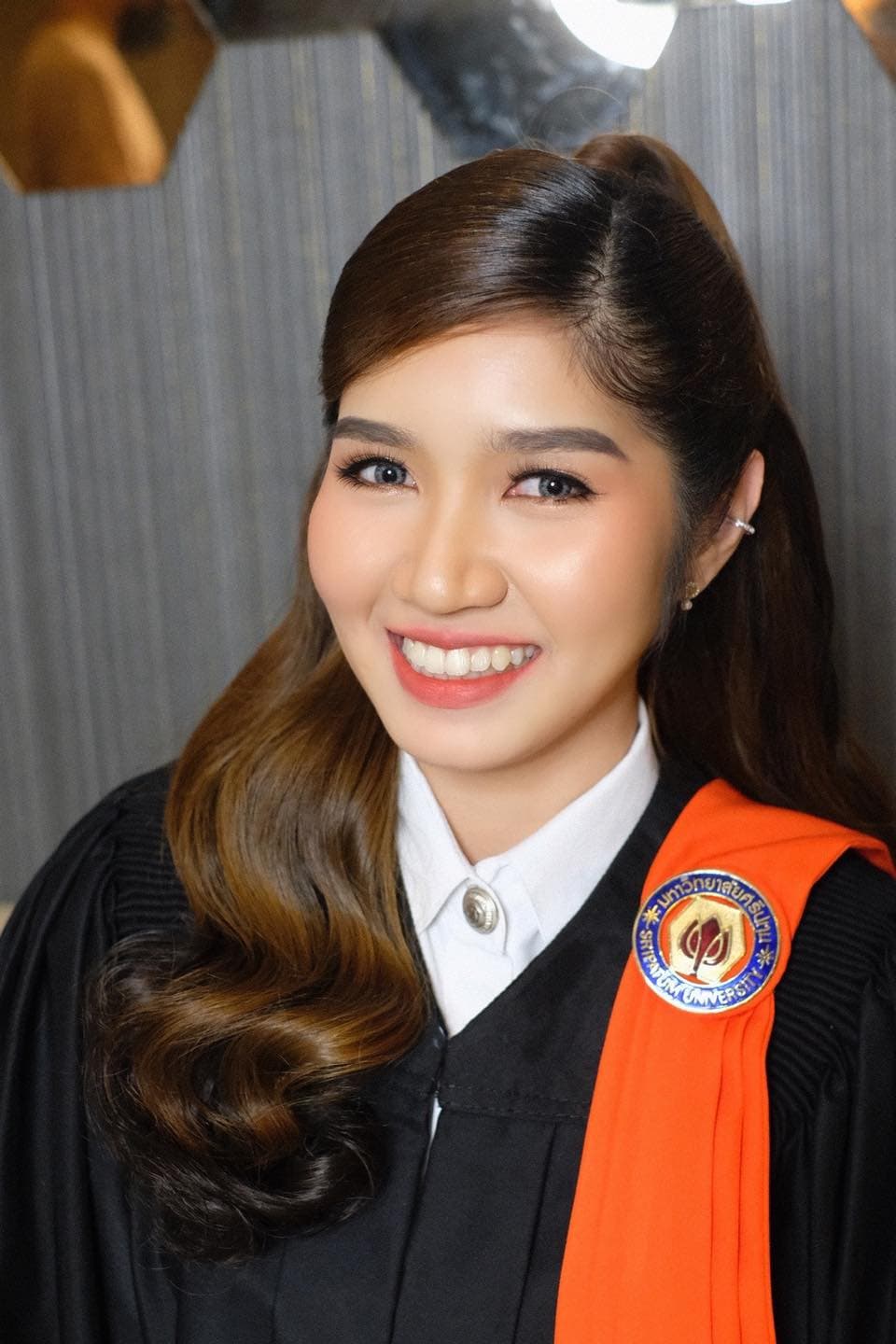 🎉 ยินดีกับน้อง มิ้ว ด้วยนะคะ 🎓