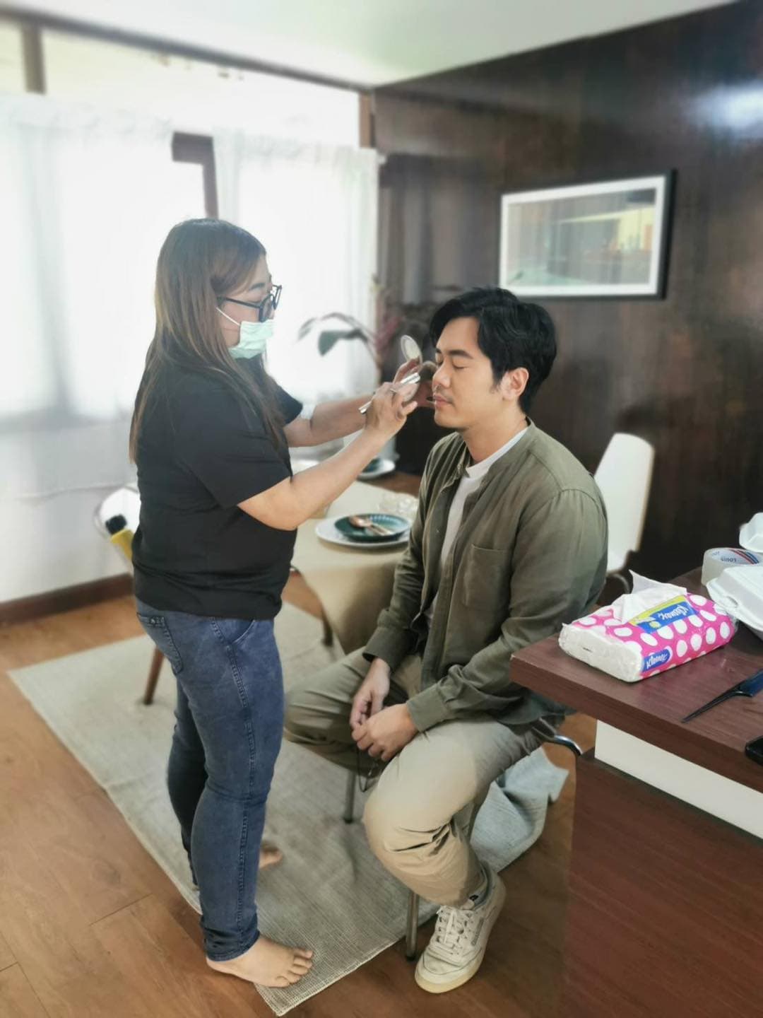💄ทัชอัพหน้าลูกค้าวนไปค่ะ