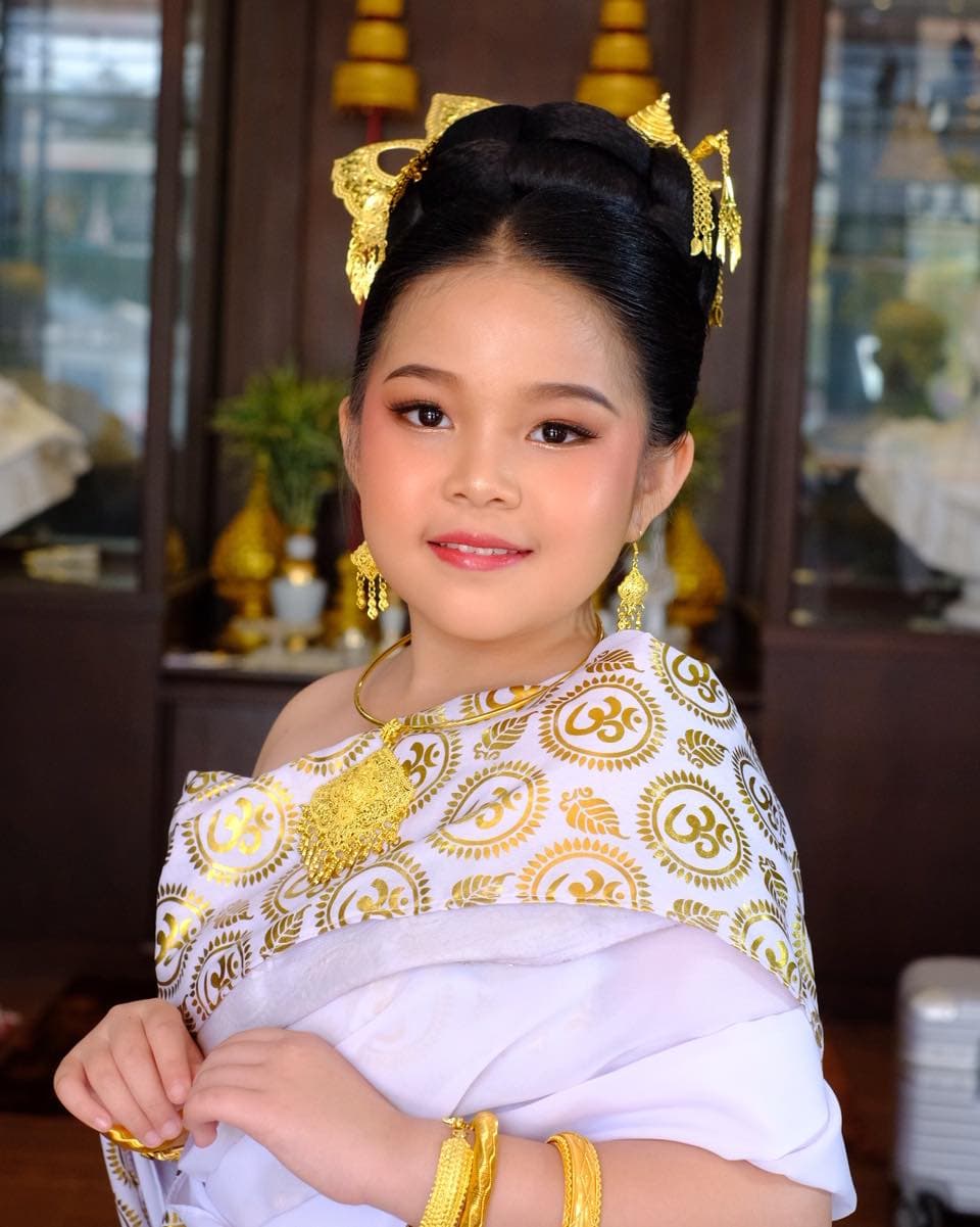 ดูแล หน้า-ผม น้องเปเป้ รัฏฏิการ์ ตติยวัฒนสิริ ไปงานอัญเชิญพร…